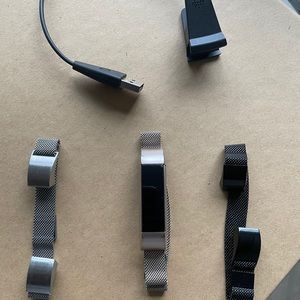 Fitbit Alta with Three Bands & Charger